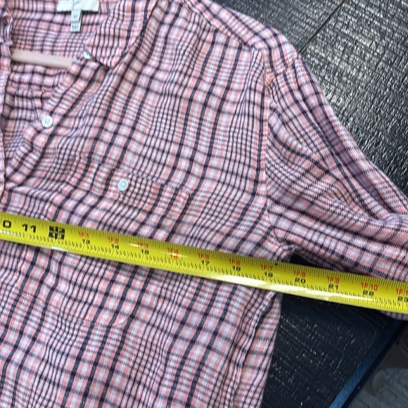 Joie 100% Linen Plaid Button Down Shirt size M in coral pink and blue - Picture 7 of 8